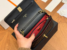 Load image into Gallery viewer, Medieval Fashion Fortune Bag