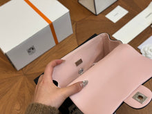 Load image into Gallery viewer, Luxury Fashion Crossbody Bag