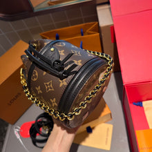 Load image into Gallery viewer, Old Flower Fortune Bucket Bag