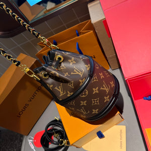Old Flower Fortune Bucket Bag
